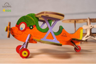 Maquette 3D à colorier Biplan